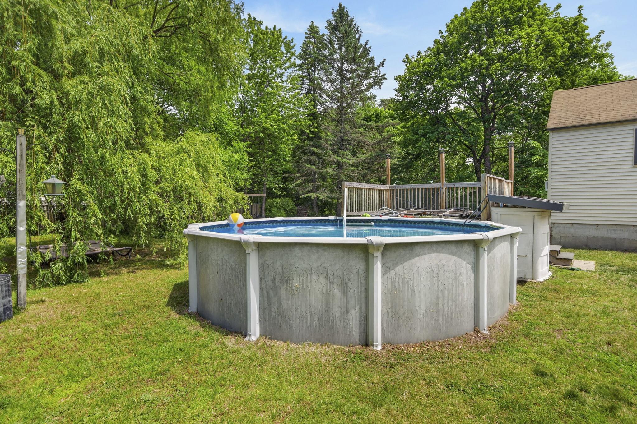 39 Pembroke Road Concord, NH 03301 - Photo 31 of 35