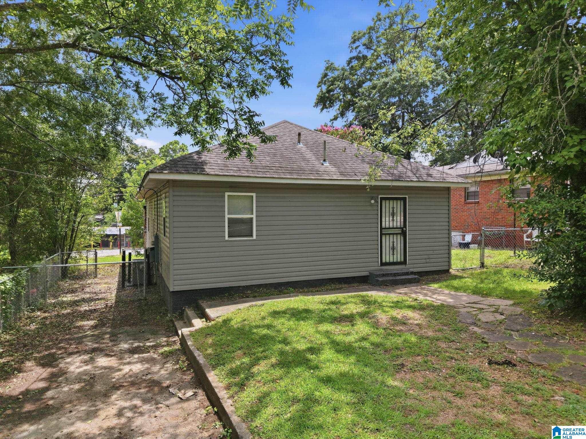 1532 Warrior Road Birmingham, AL 35218 - Photo 21 of 24