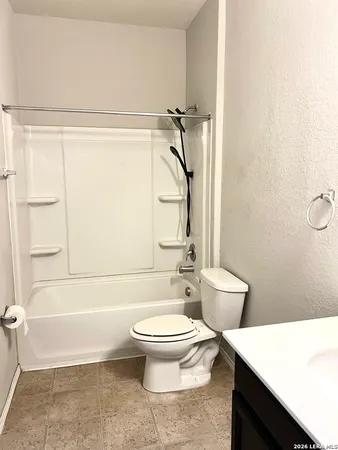 $1,750 | 10151 Castello Canyon, San Antonio, TX 78254