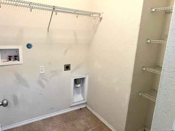 $1,750 | 10151 Castello Canyon, San Antonio, TX 78254