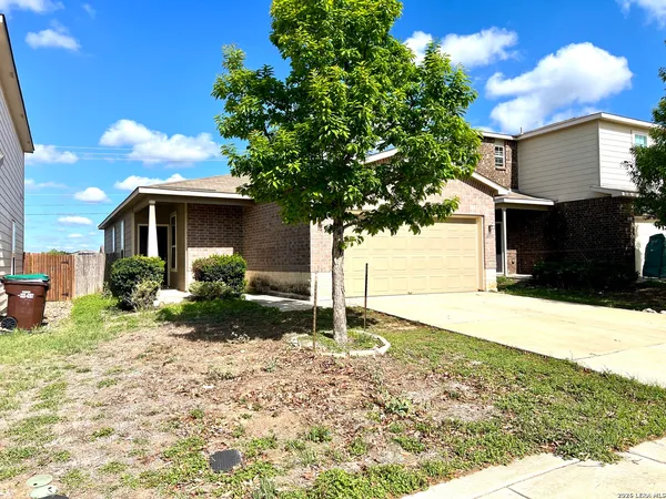 $1,750 | 10151 Castello Canyon, San Antonio, TX 78254