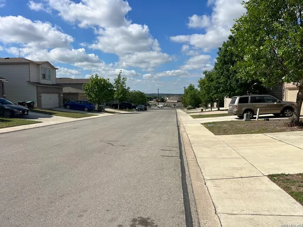 $1,750 | 10151 Castello Canyon, San Antonio, TX 78254