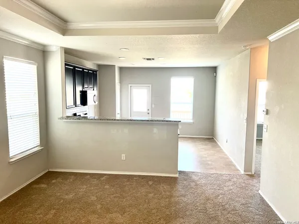 $1,750 | 10151 Castello Canyon, San Antonio, TX 78254