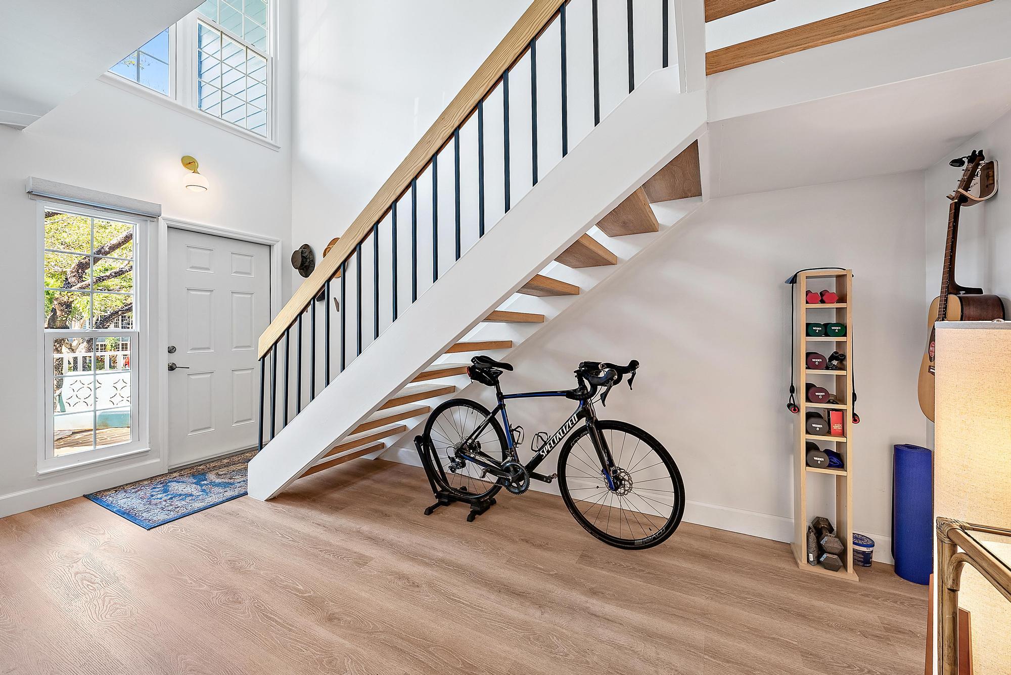605 Ocean Dunes Circle Jupiter, FL 33477 - Photo 11 of 51 Staircase & Foyer