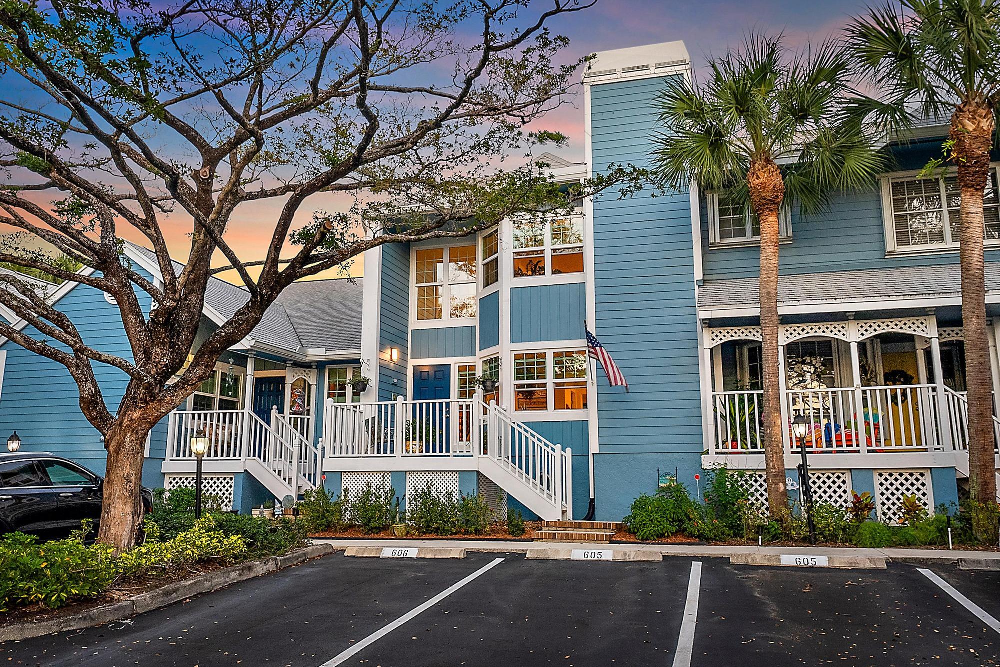 605 Ocean Dunes Circle Jupiter, FL 33477 - Photo 26 of 51 Front Exterior