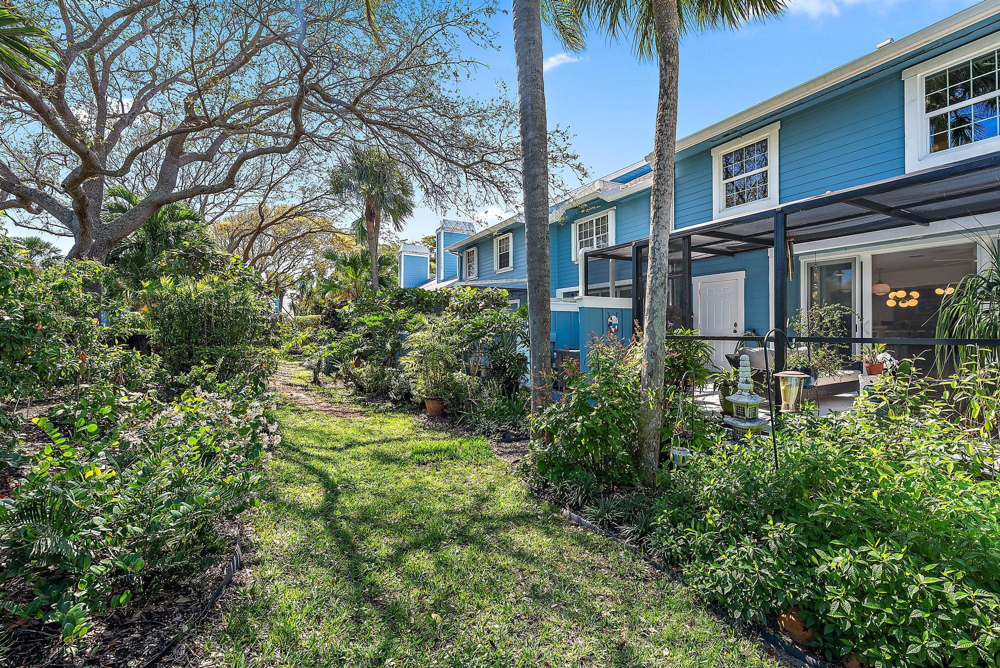 605 Ocean Dunes Circle Jupiter, FL 33477 - Photo 33 of 51 Back Exterior