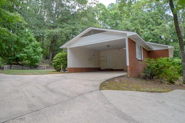 1221 Woodbine Road Aiken, SC 29803 - Photo 7 of 44 Gallery Image 7