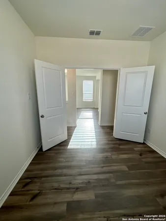 $1,650 | 428 Blacktail Drive, New Braunfels, TX 78130