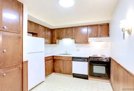 $1,330 | 104 Sundridge Drive, Amherst, NY 14228