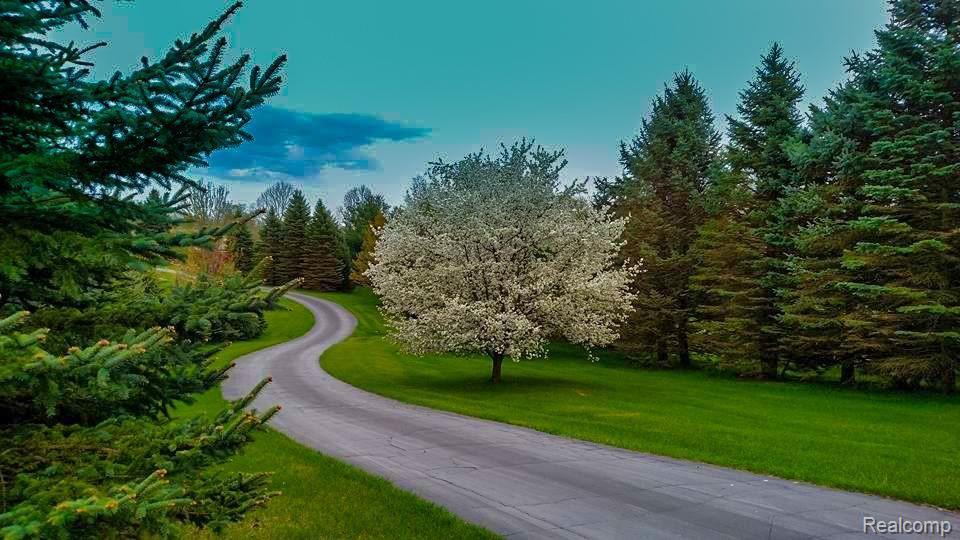 6982 West Lange Road Fowlerville, MI 48836 - Photo 47 of 47 6982wlange-12.jpg