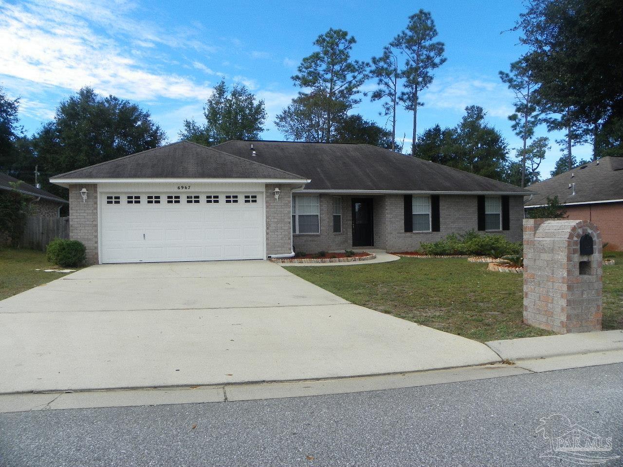 6967 Raburn Road Pensacola, FL 32526 - Photo 1 of 28