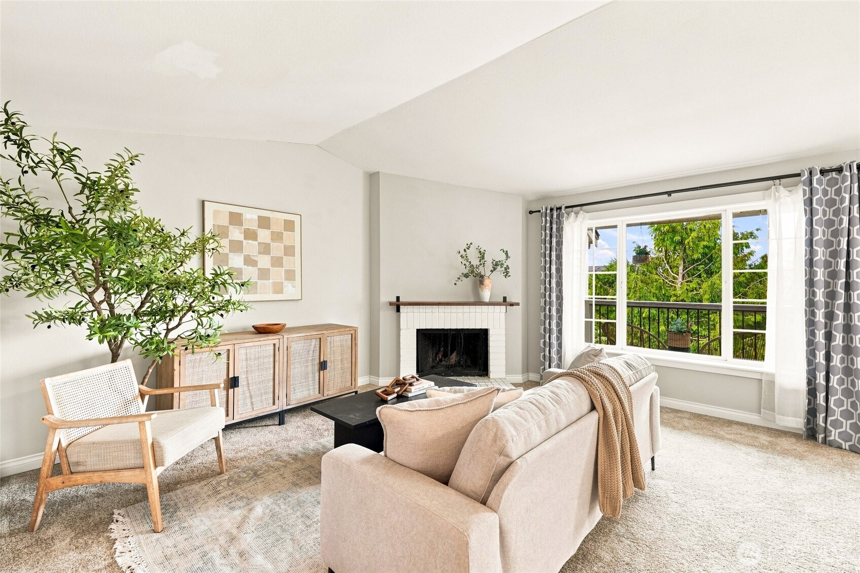 12404 East Gibson Road, Unit L306 Everett, WA 98204 - Photo 1 of 37 Gallery Image 1