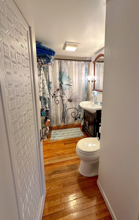 573 White Street Springfield, MA 01108 - Photo 23 of 39