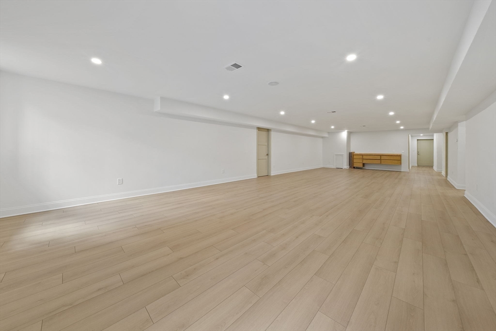 44 Lovett Road Newton, MA 02459 - Photo 29 of 36