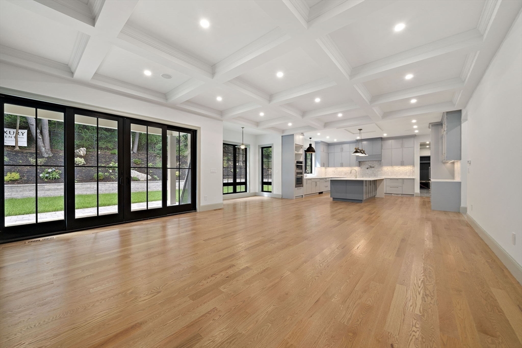 44 Lovett Road Newton, MA 02459 - Photo 7 of 36