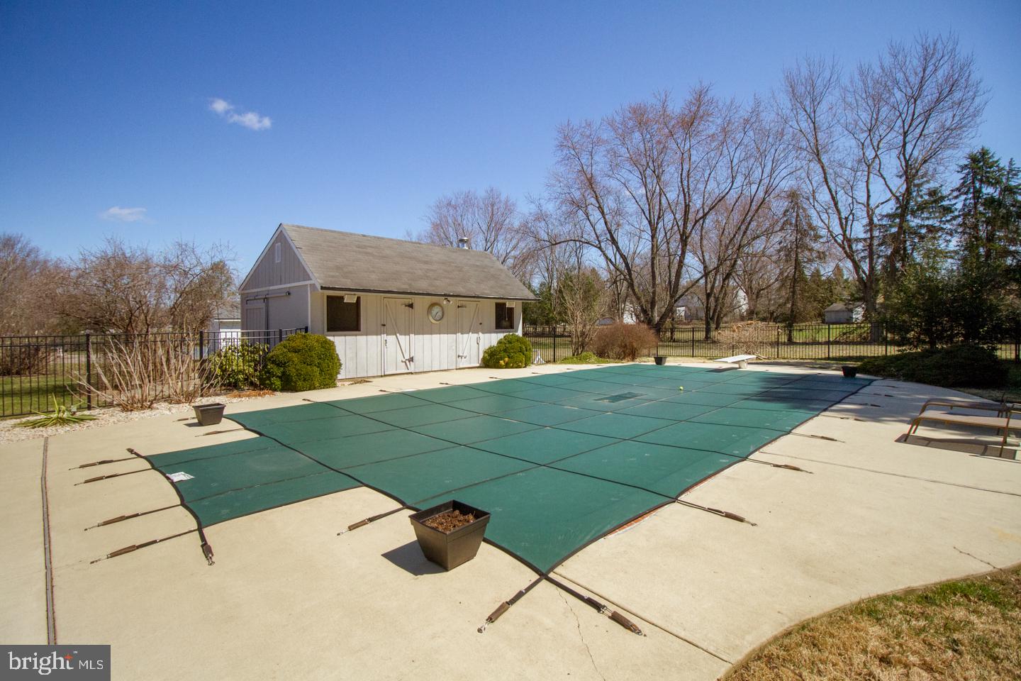 278 Pebble Ridge Road Warrington, PA 18976 - Photo 31 of 33 Pool cover & cabana shed building