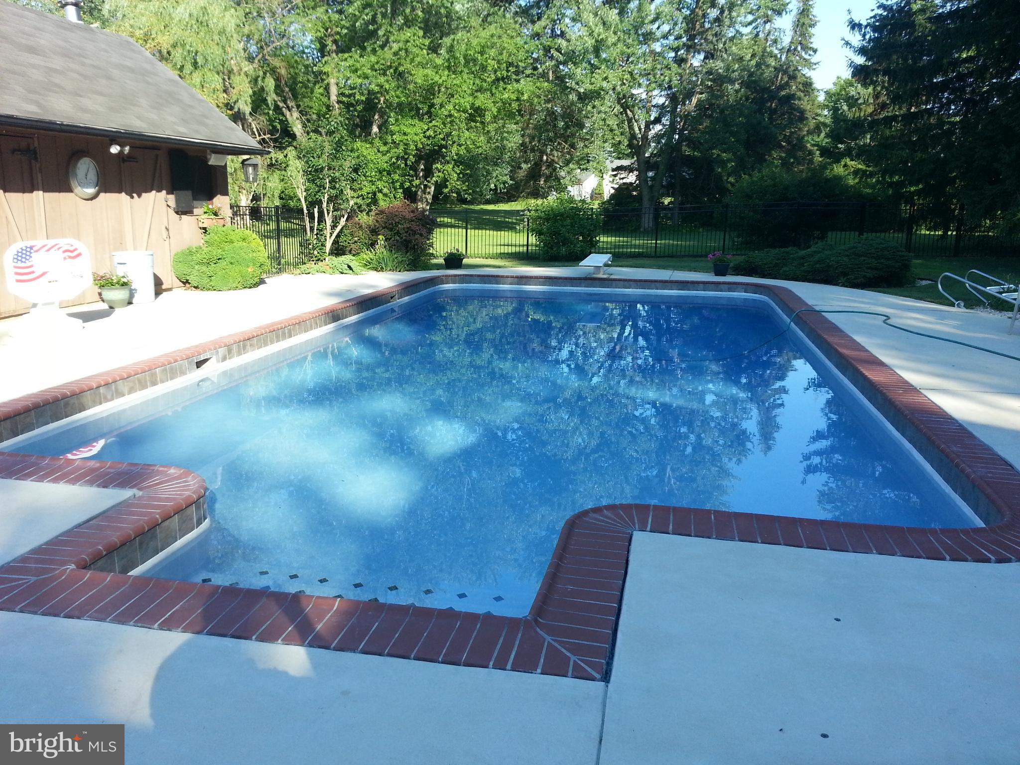 278 Pebble Ridge Road Warrington, PA 18976 - Photo 33 of 33 Picture shows beautiful pool open.
