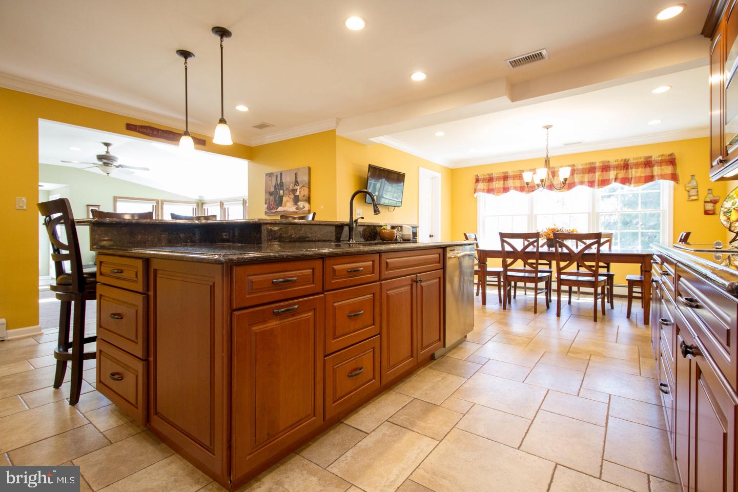 278 Pebble Ridge Road Warrington, PA 18976 - Photo 9 of 33 Kitchen spacious Island open to Family Room