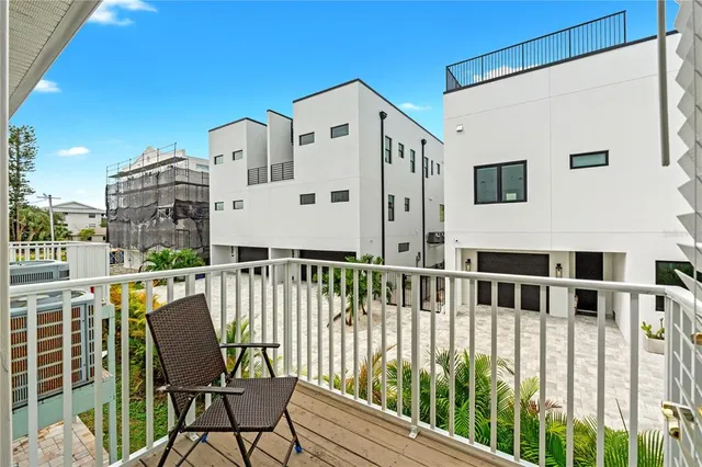 $599,900 | 2204 1st Street, Unit F, Indian Rocks Beach, FL 33785