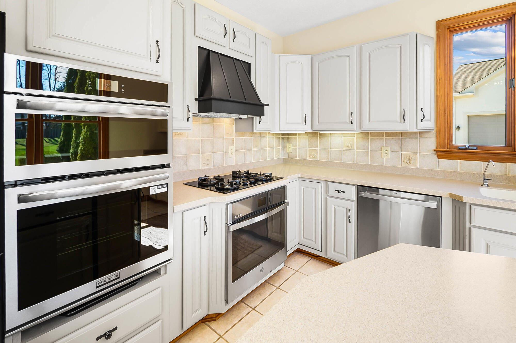 8591 Spring Flower Road Pickerington, OH 43147 - Photo 27 of 84 All New Appliances