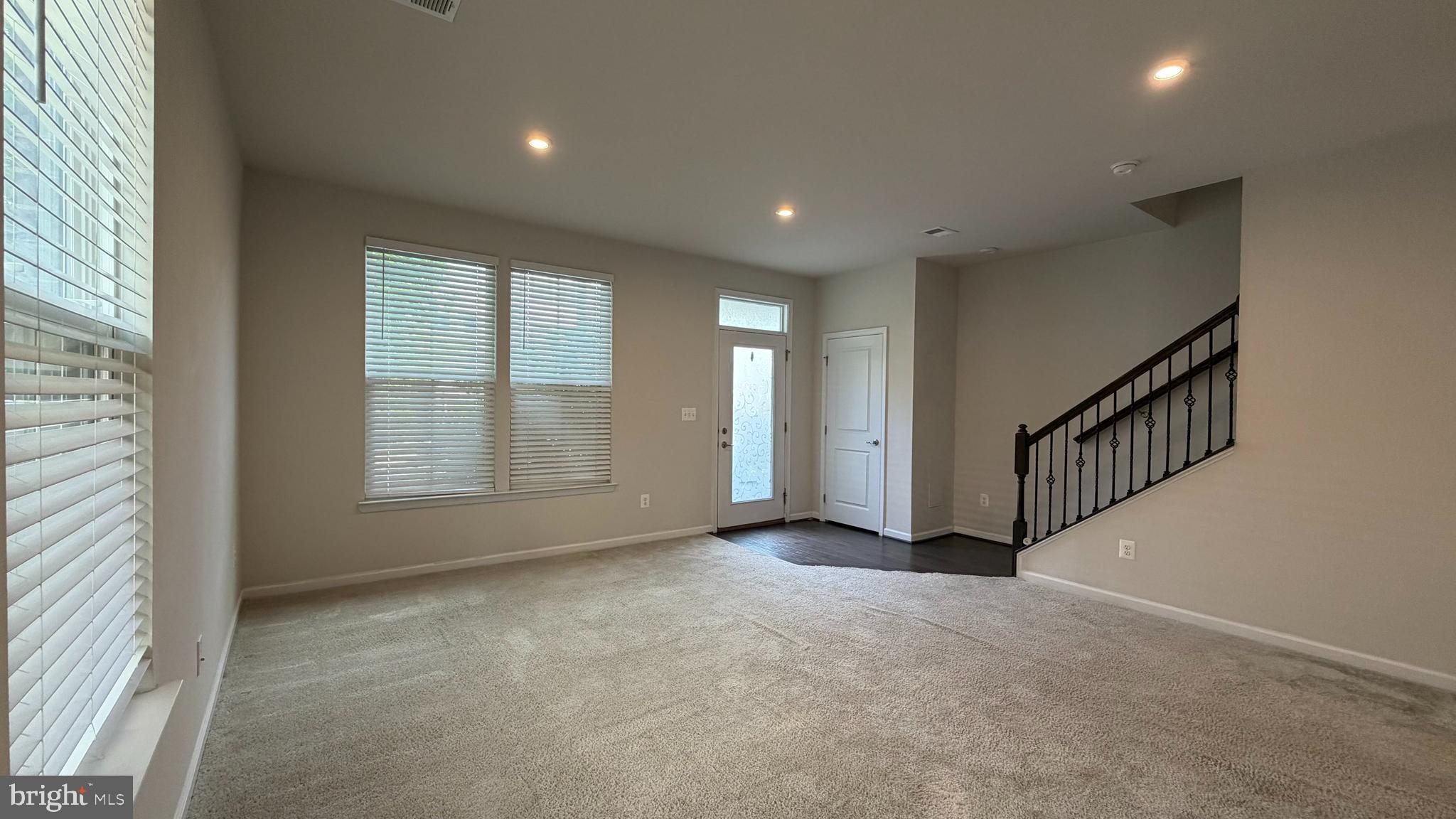 22265 Sims Terrace Ashburn, VA 20148 - Photo 6 of 29