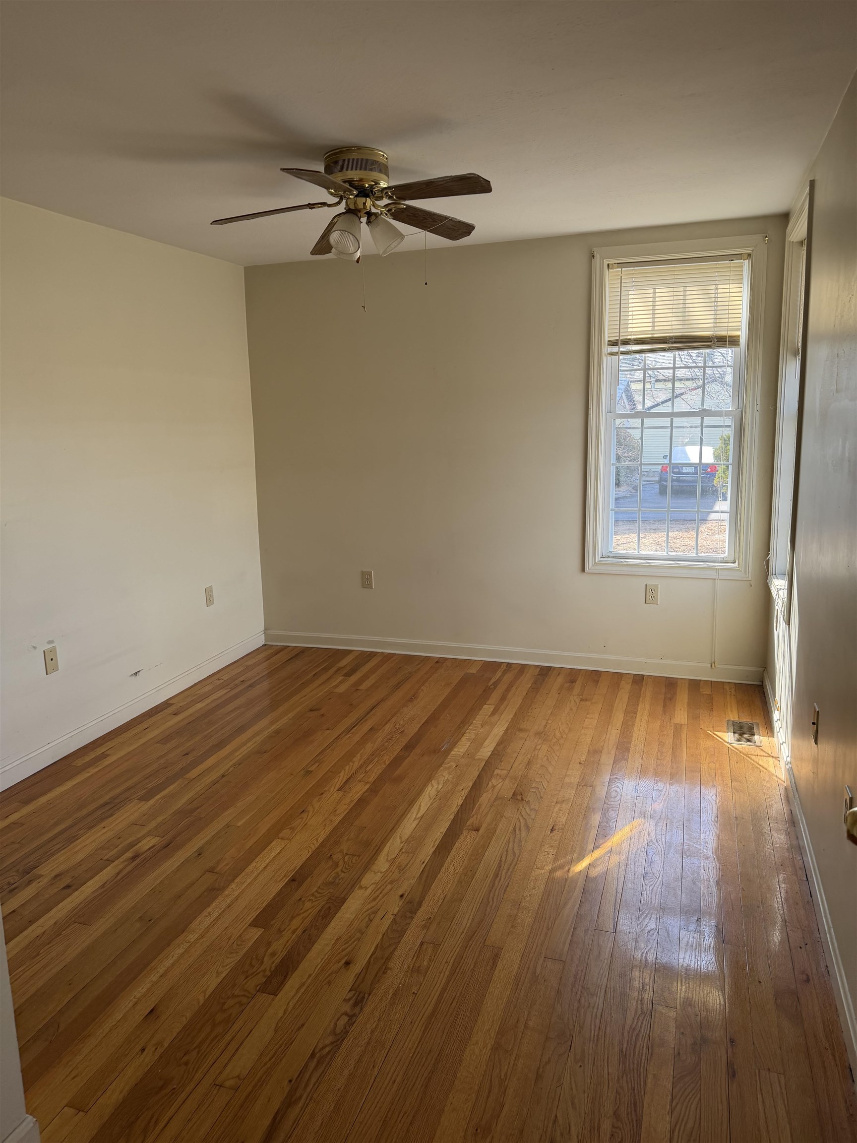 127 Daniel Webster Highway Merrimack, NH 03054 - Photo 14 of 22
