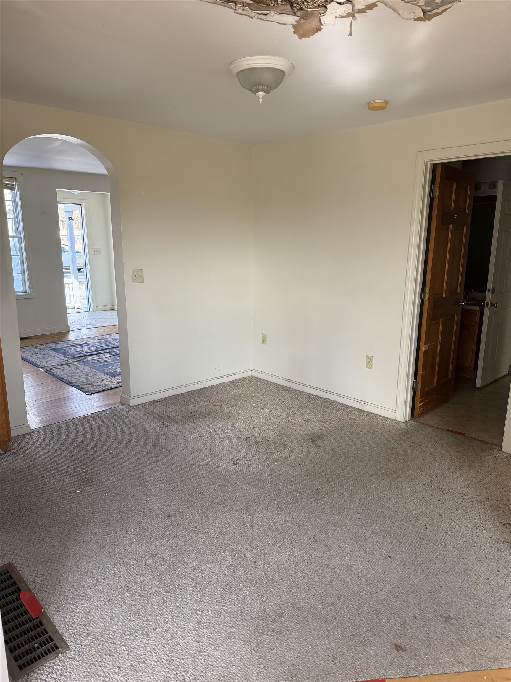 127 Daniel Webster Highway Merrimack, NH 03054 - Photo 18 of 22