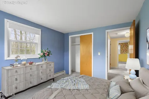 $424,900 | 19 Glenwood Drive, Clifton Park, NY 12019