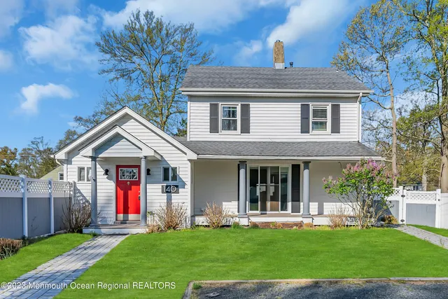 $2,300 | 140 Idlewood Avenue, Oakhurst, NJ 07755