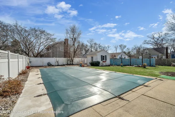 $2,300 | 140 Idlewood Avenue, Oakhurst, NJ 07755