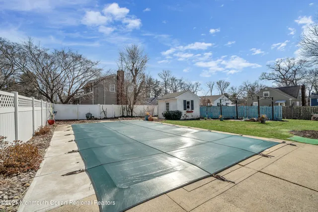 $2,300 | 140 Idlewood Avenue, Oakhurst, NJ 07755