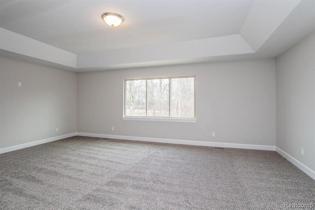 47639 Alpine Drive Novi, MI 48374 - Photo 33 of 36