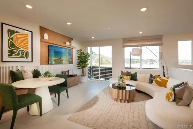 $809,900 | 14341 Montano Way, San Diego, CA 92126