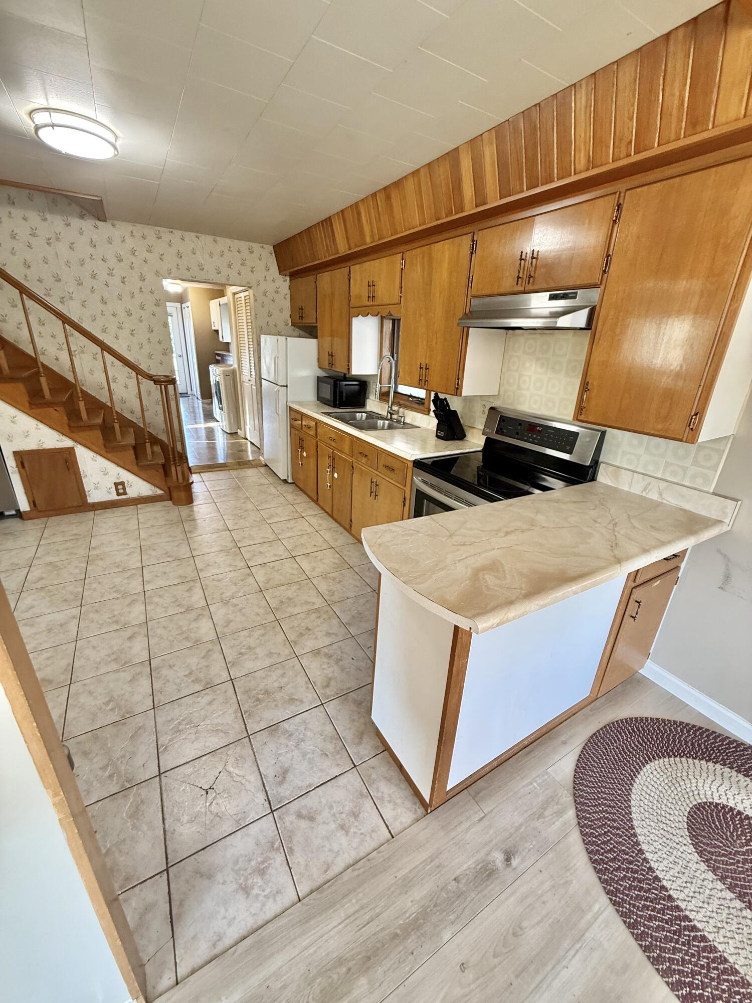 982 Main Street Grand Isle, ME 04746 - Photo 39 of 97 Kitchen