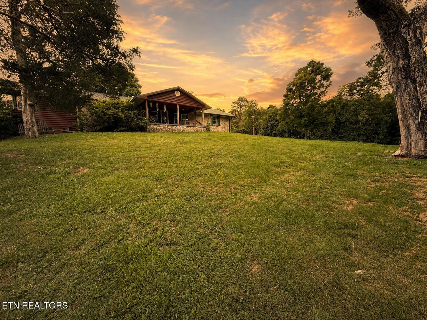 1869 East Old Topside Road Louisville, TN 37777 - Photo 14 of 39 O