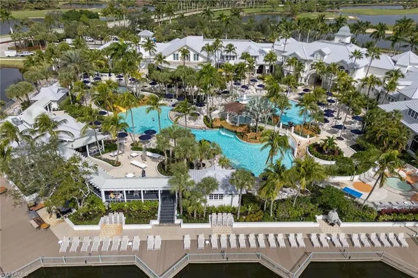 $912,000 | 2906 Aviamar Circle, Naples, FL 34114