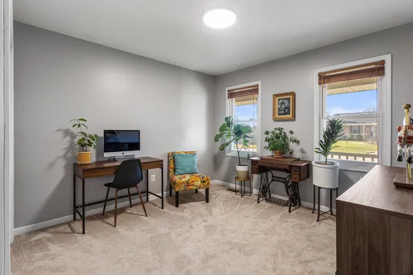 $330,000 | 1202 Edgeview Drive, Mahomet, IL 61853