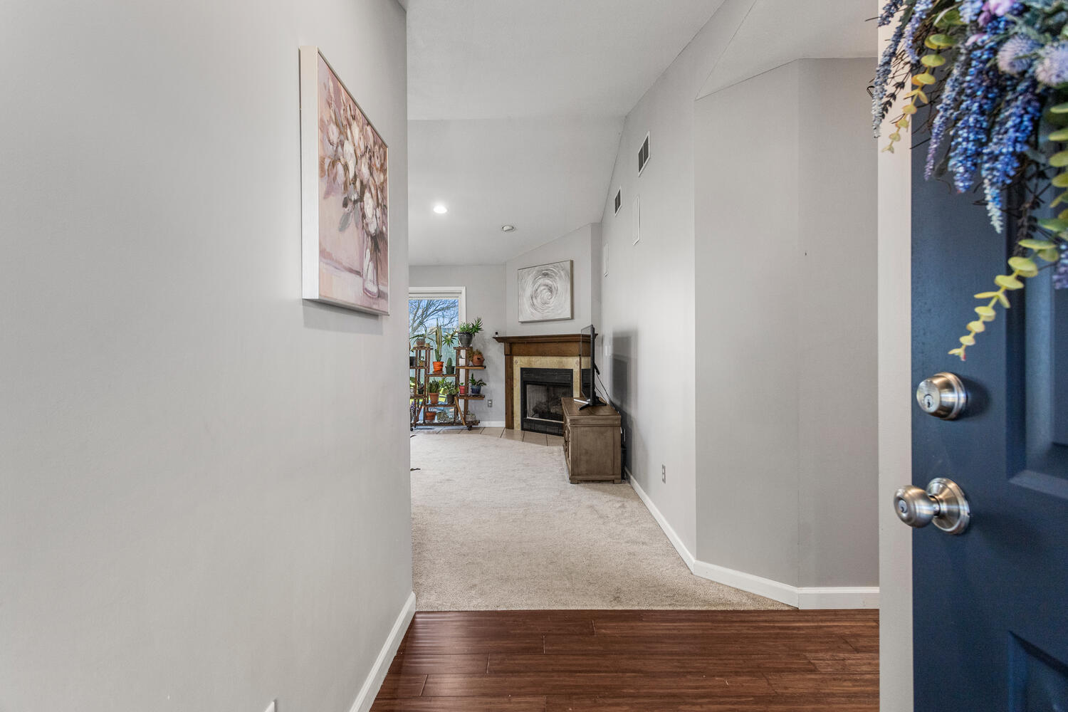 1202 Edgeview Drive Mahomet, IL 61853 - Photo 6 of 31