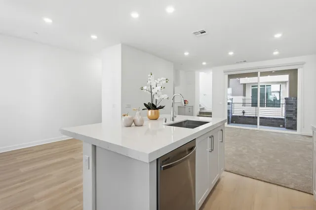 $3,990 | 432 Caliper Way, San Marcos, CA 92078