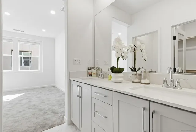 $3,990 | 432 Caliper Way, San Marcos, CA 92078