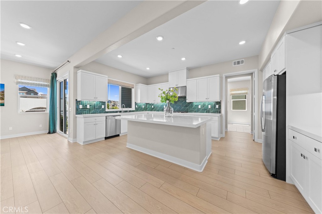 189 Biome Irvine, CA 92618 - Photo 17 of 72
