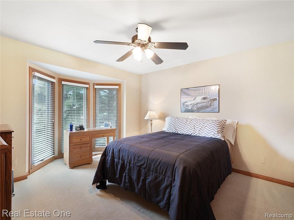 3068 Eastpointe Court Rochester Hills, MI 48306 - Photo 22 of 28