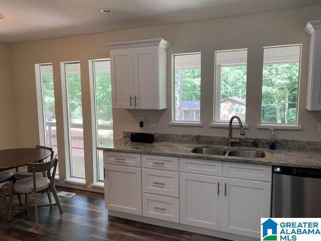 3429 Hurricane Road Birmingham, AL 35226 - Photo 4 of 28