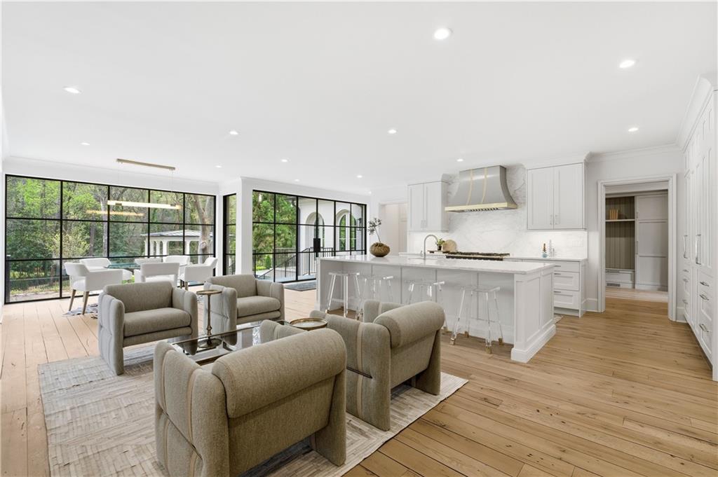 3625 Tuxedo Road Northwest Atlanta, GA 30305 - Photo 24 of 94