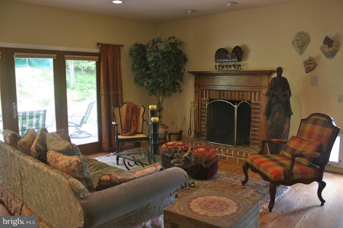 2511 Nolt Road Lancaster, PA 17601 - Photo 8 of 25 Gallery Image 8