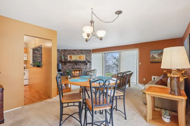 $254,000 | 55 Lausanne Court, Unit 1, Geneva, WI 53147
