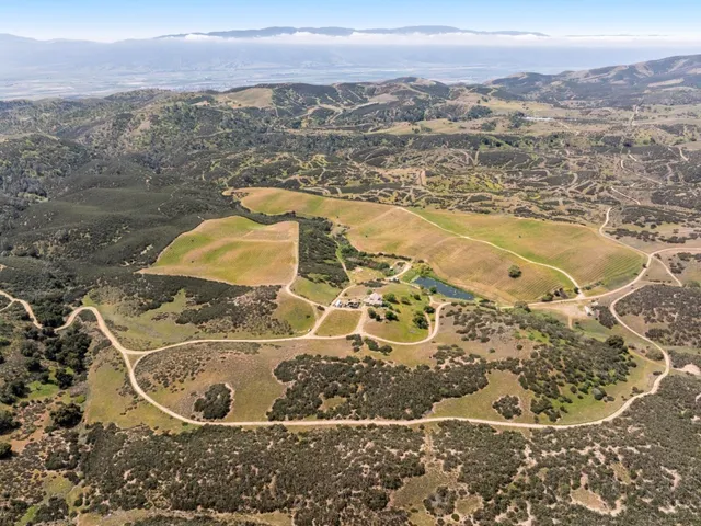 $2,499,000 | 30625 Stonewall Canyon Road, Soledad, CA 93960