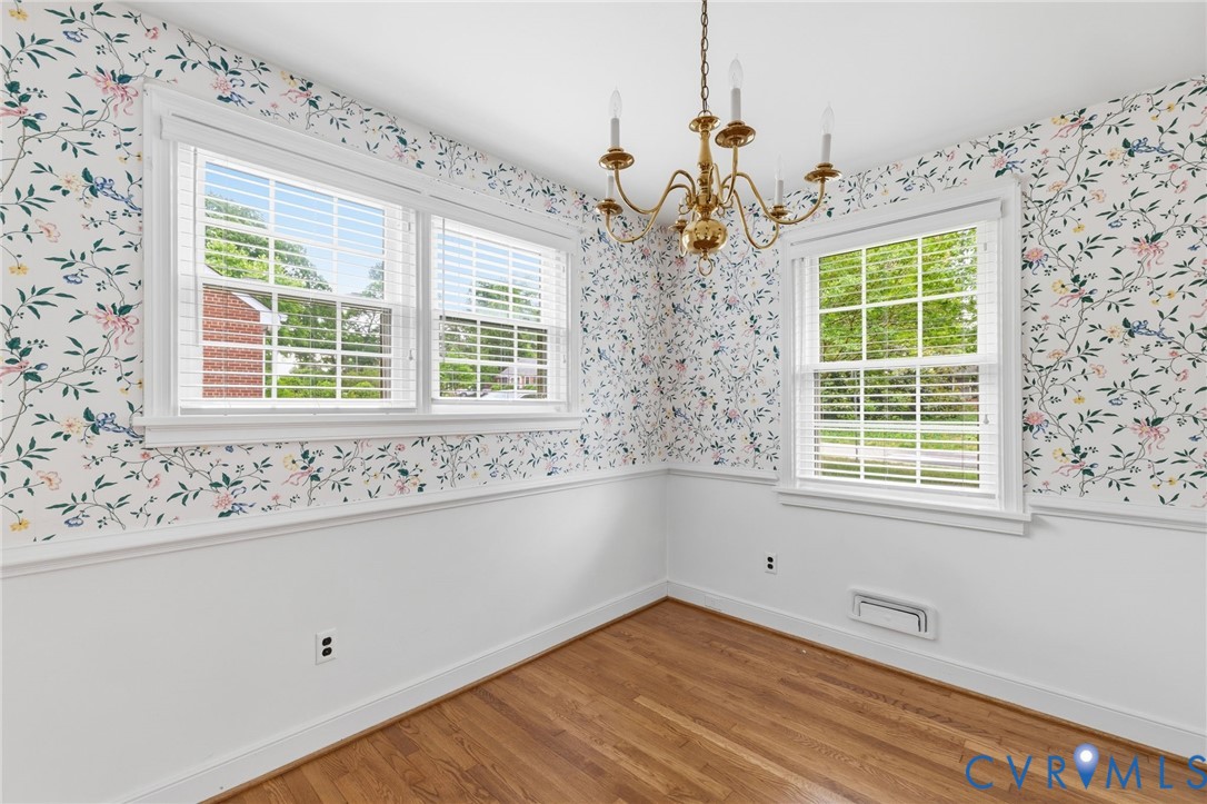 8710 Rolando Drive Henrico, VA 23229 - Photo 6 of 22 Bright