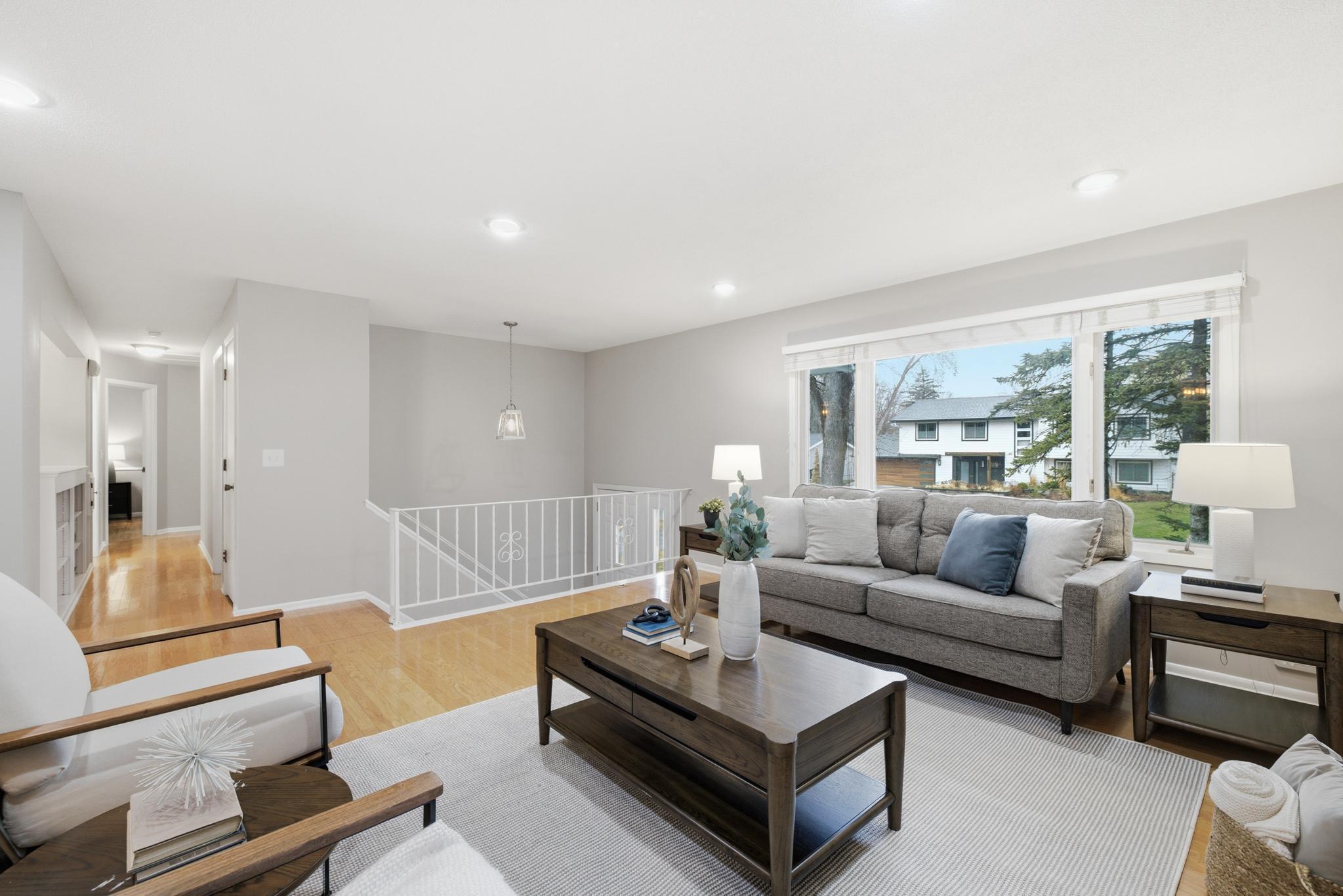 6501 Aspen Road Edina, MN 55436 - Photo 3 of 30 Gallery Image 3