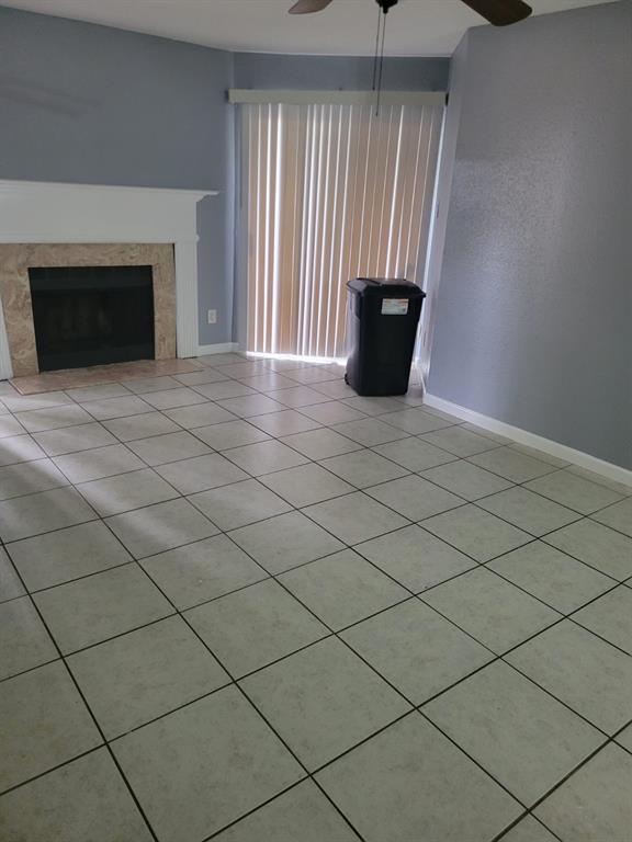 9700 Leawood Boulevard, Unit 1111 Houston, TX 77099 - Photo 10 of 11